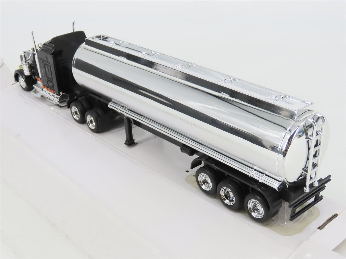 1:43 Scale New-Ray SS-15323A Die-Cast Kenworth W900 Tanker Truck