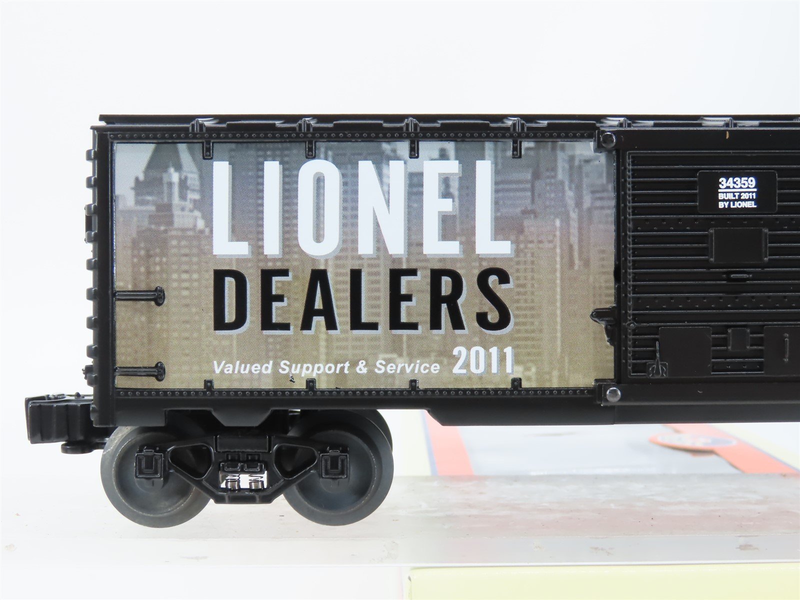 O Gauge 3-Rail Lionel 6-34359 DAP Lionel 2011 Dealer Appreciation Boxcar 34359