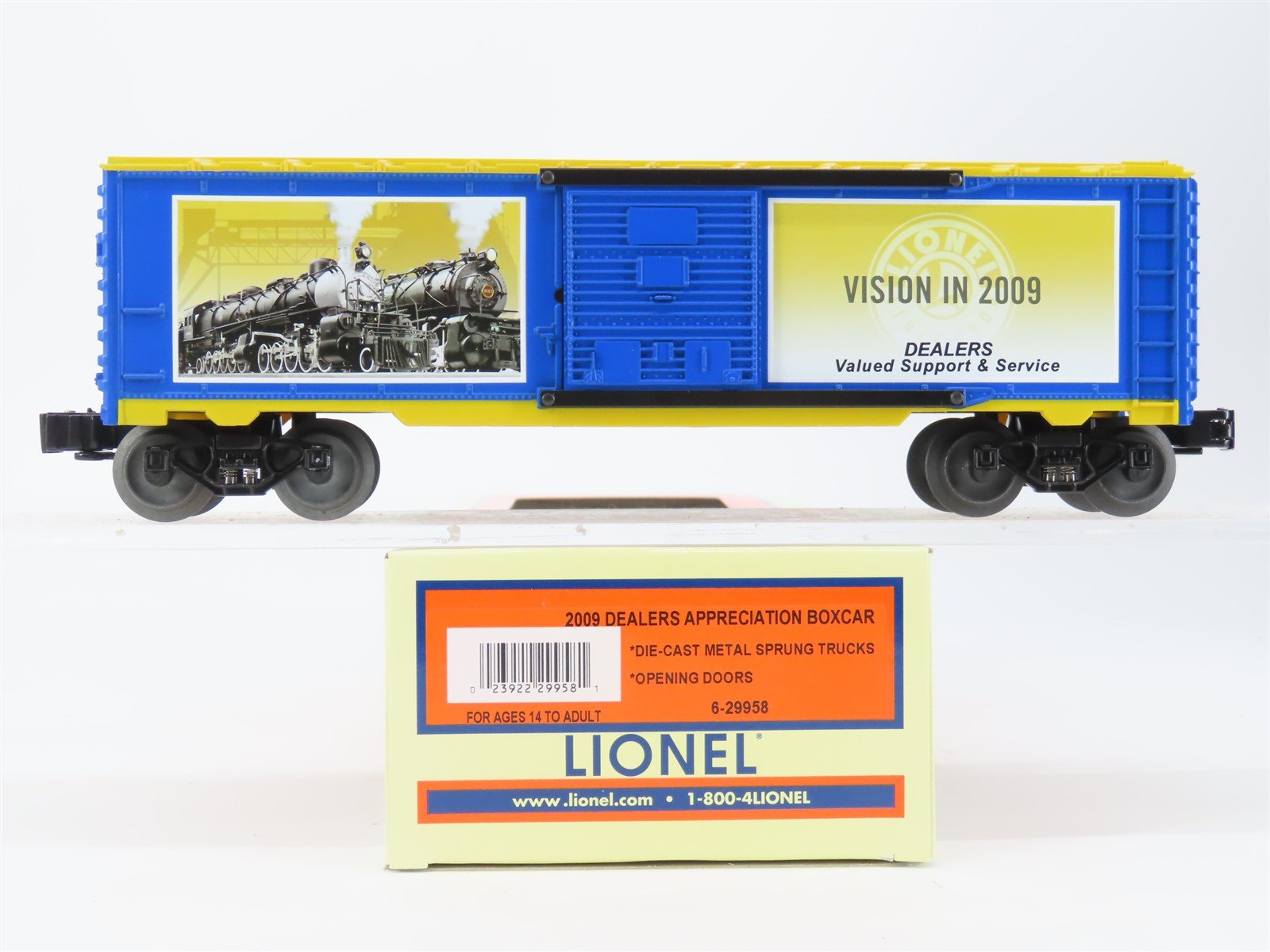 O Gauge 3-Rail Lionel 6-29958 DAP 2009 Lionel Visionary in the 50's Boxcar