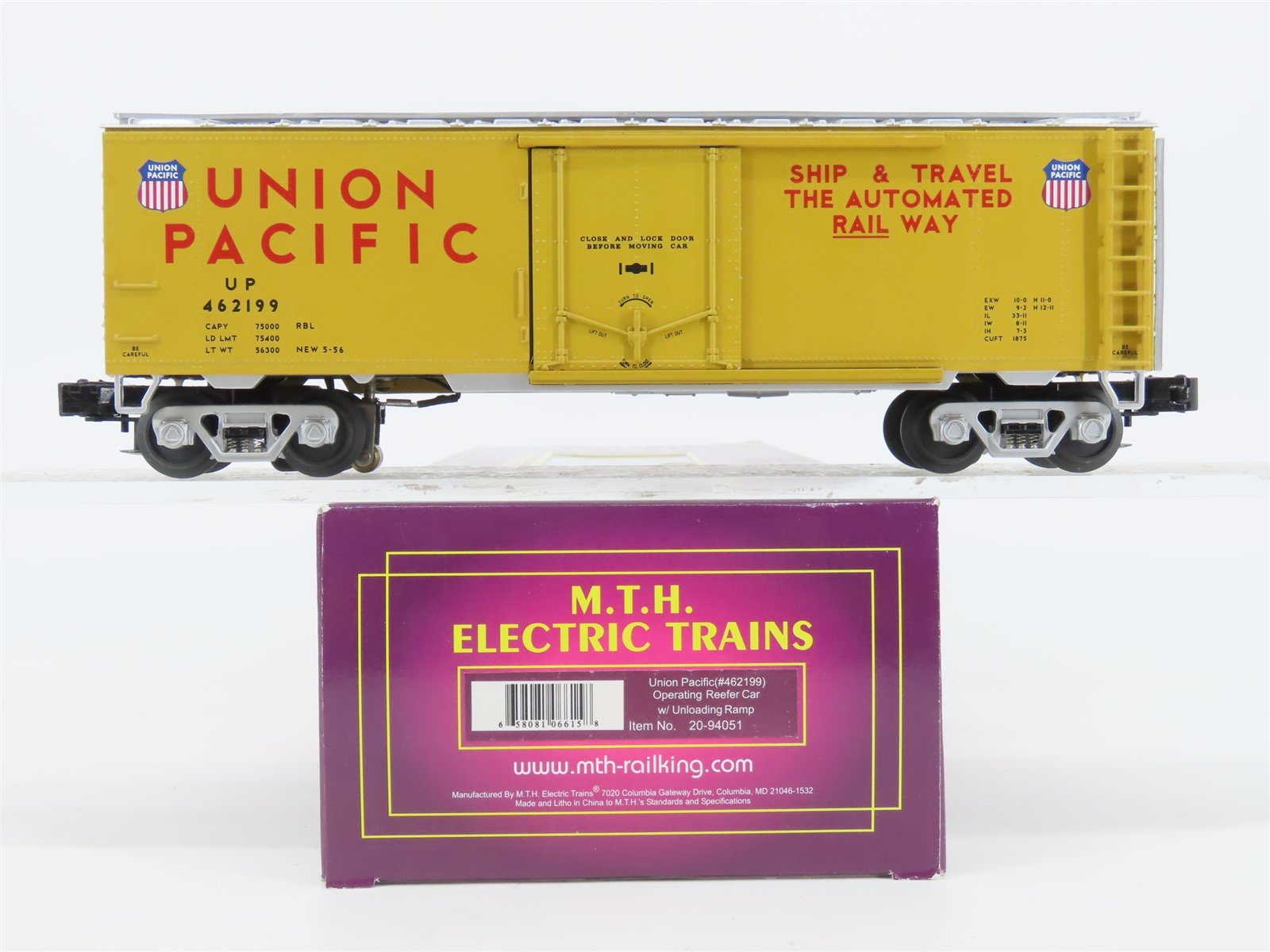 O Gauge 3-Rail MTH 20-94051 UP Union Pacific Operating Reefer #462199 w/ Ramp