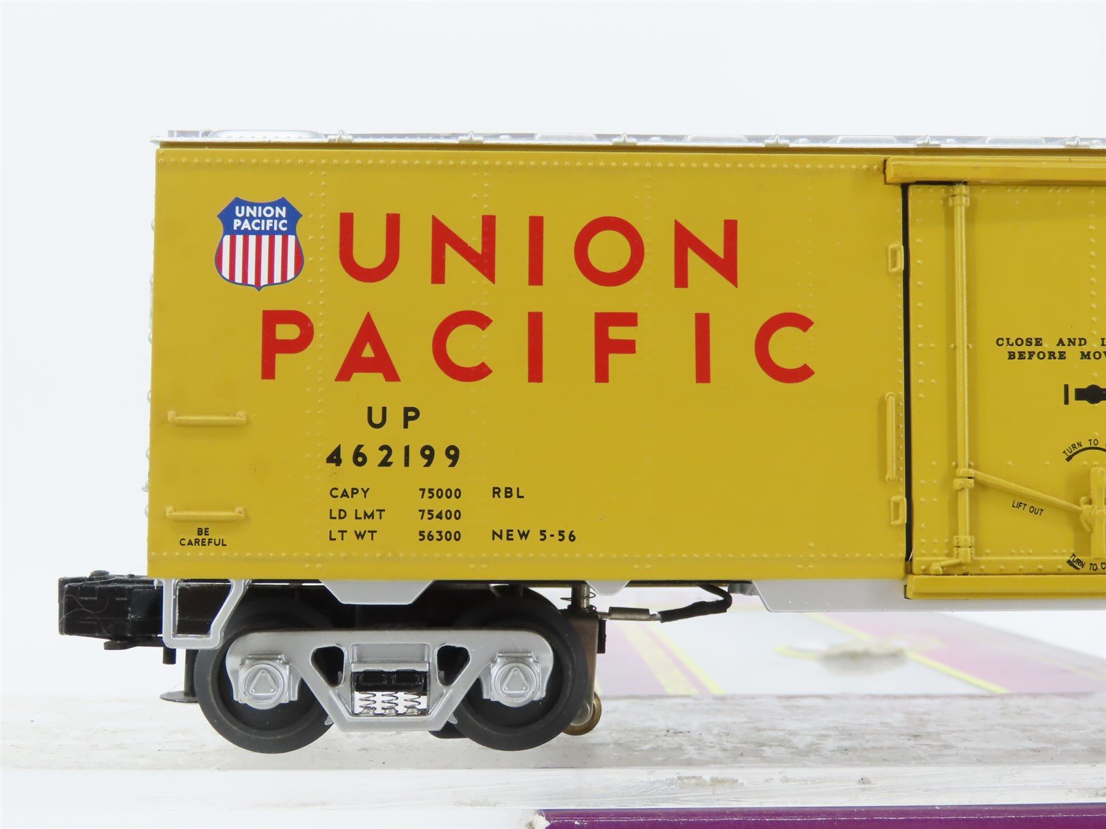 O Gauge 3-Rail MTH 20-94051 UP Union Pacific Operating Reefer #462199 w/ Ramp