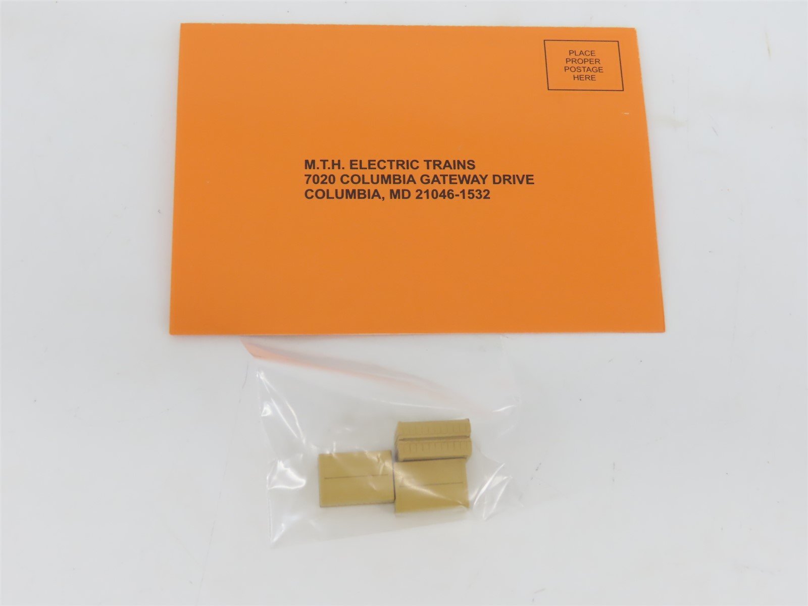 O Gauge 3-Rail MTH 20-94051 UP Union Pacific Operating Reefer #462199 w/ Ramp