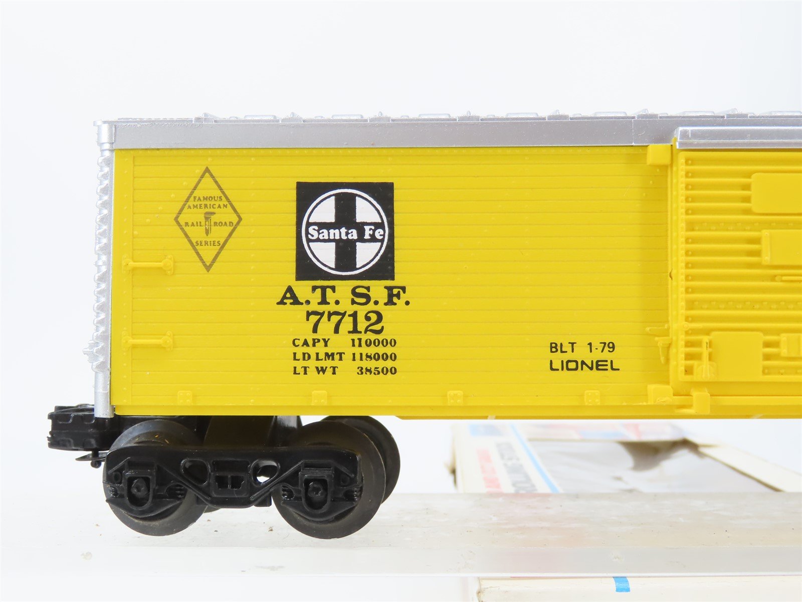 O Gauge 3-Rail Lionel 6-7712 ATSF Santa Fe Ship Santa Fe all the Way Boxcar 7712