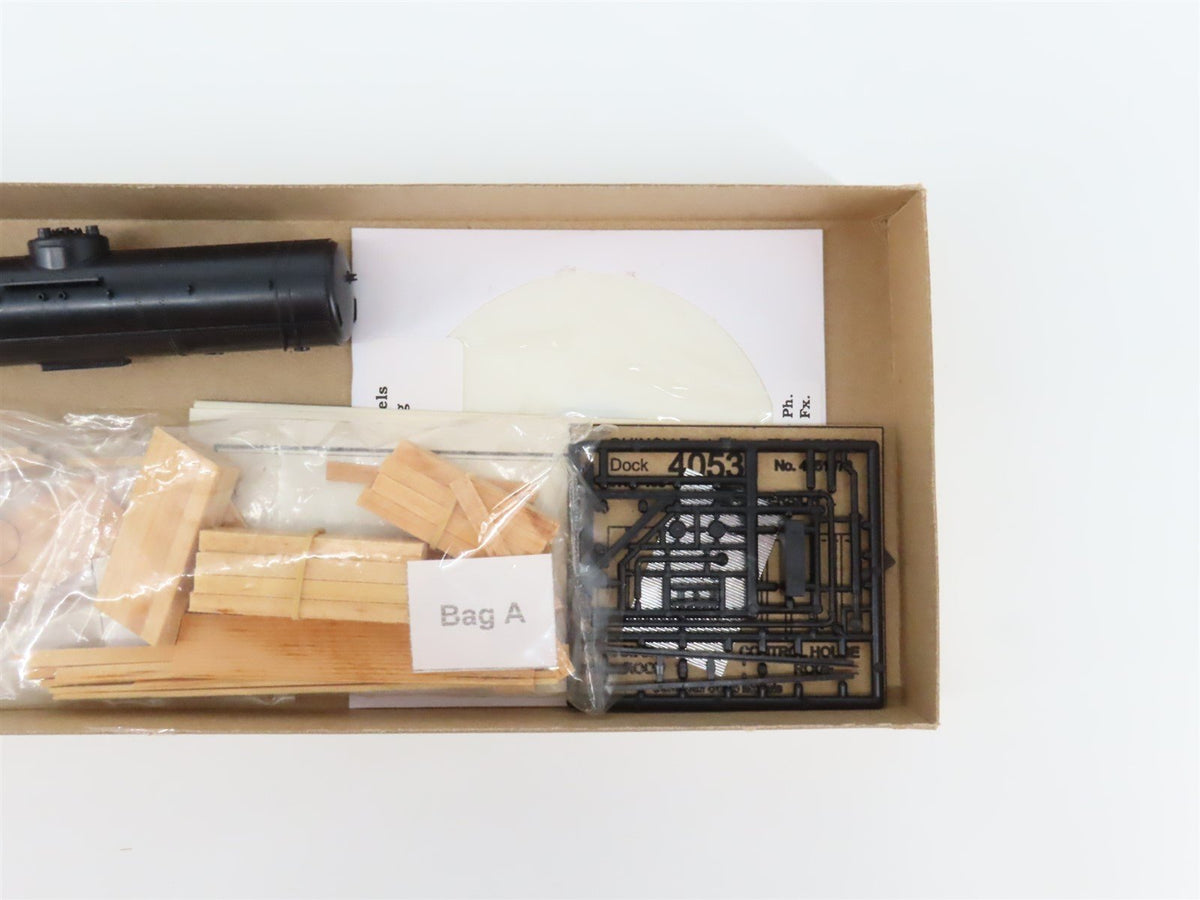HO 1/87 Scale Campbell Scale Models Kit 405 Quincy Fuel Oil Dock