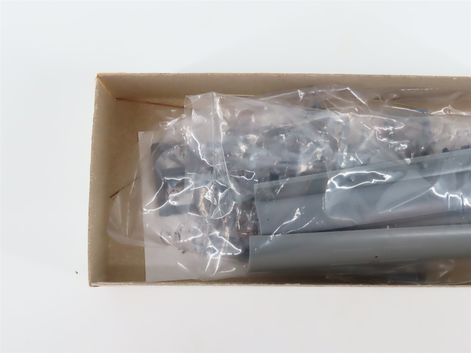 HO Scale Tichy Train Group Kit 4020 Undecorated 54