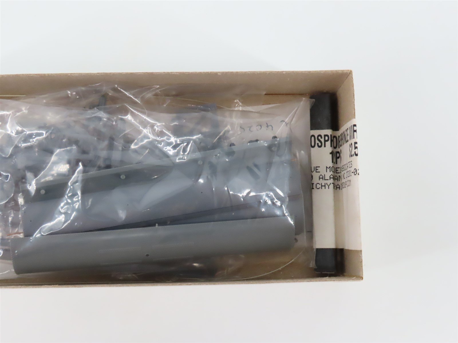 HO Scale Tichy Train Group Kit 4020 Undecorated 54