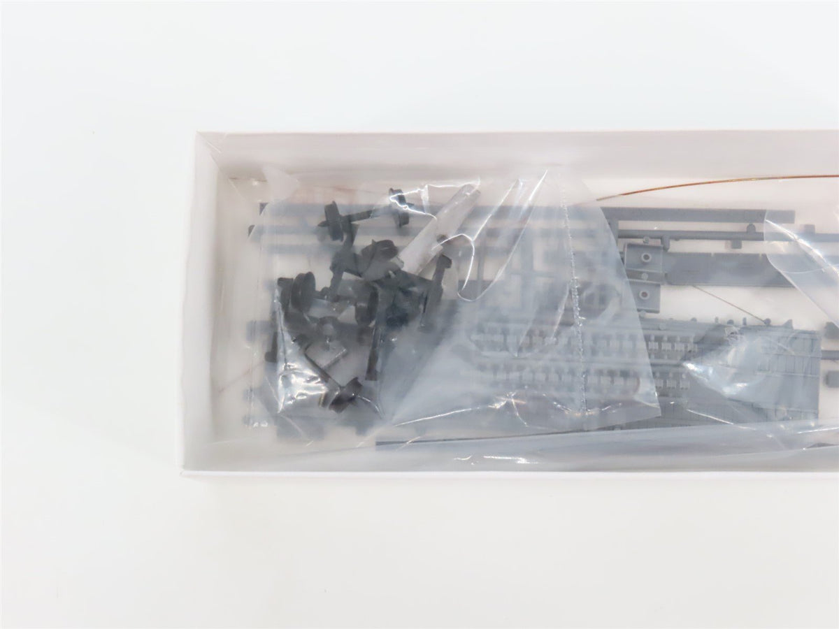 HO Scale Tichy Train Group Kit 4021 Undecorated 40&#39; 50-Ton Flat Car
