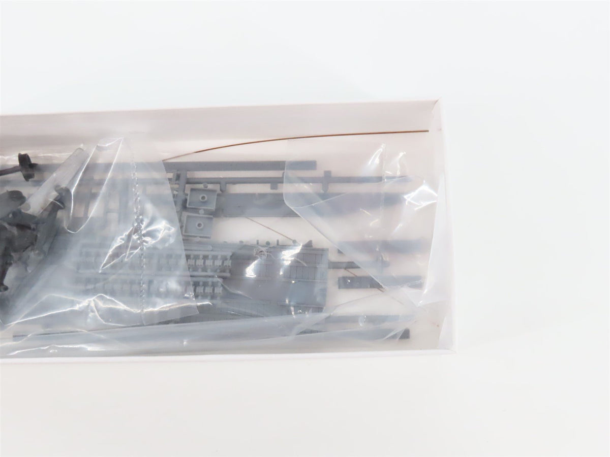 HO Scale Tichy Train Group Kit 4021 Undecorated 40&#39; 50-Ton Flat Car