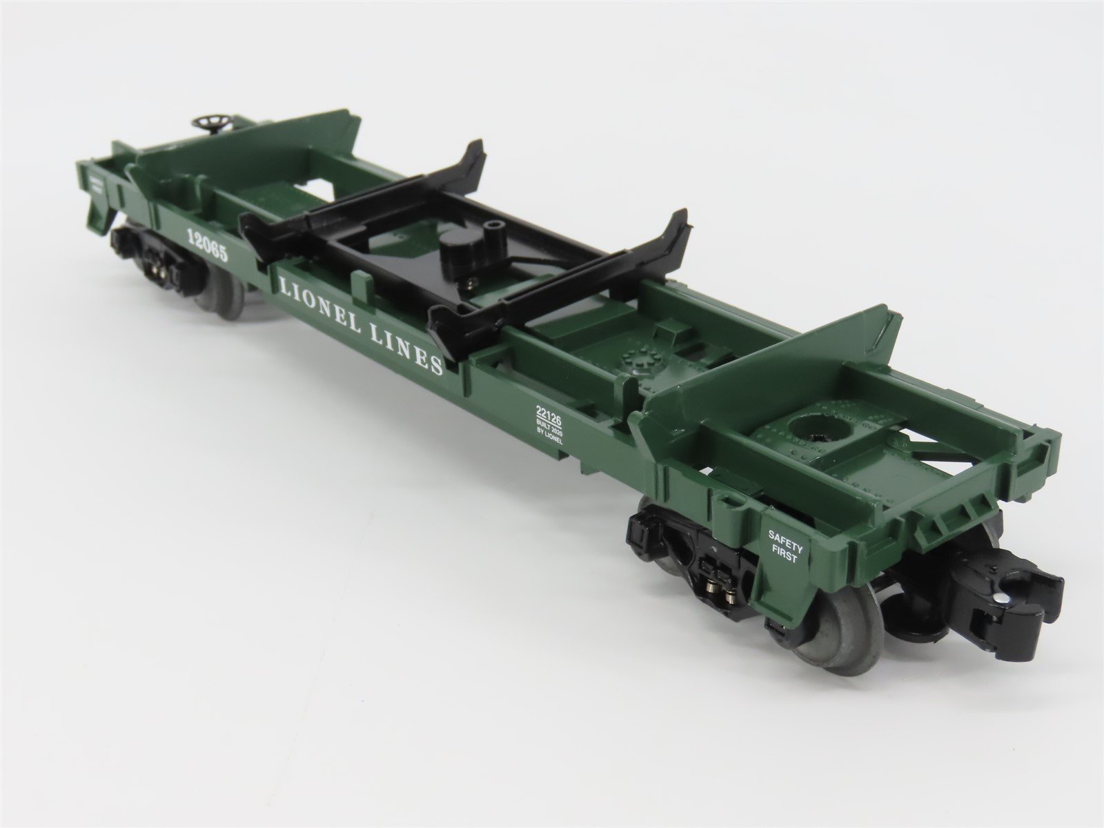 O Gauge 3-Rail Lionel 2022126 Lionel Lines Operating Log Car #12065