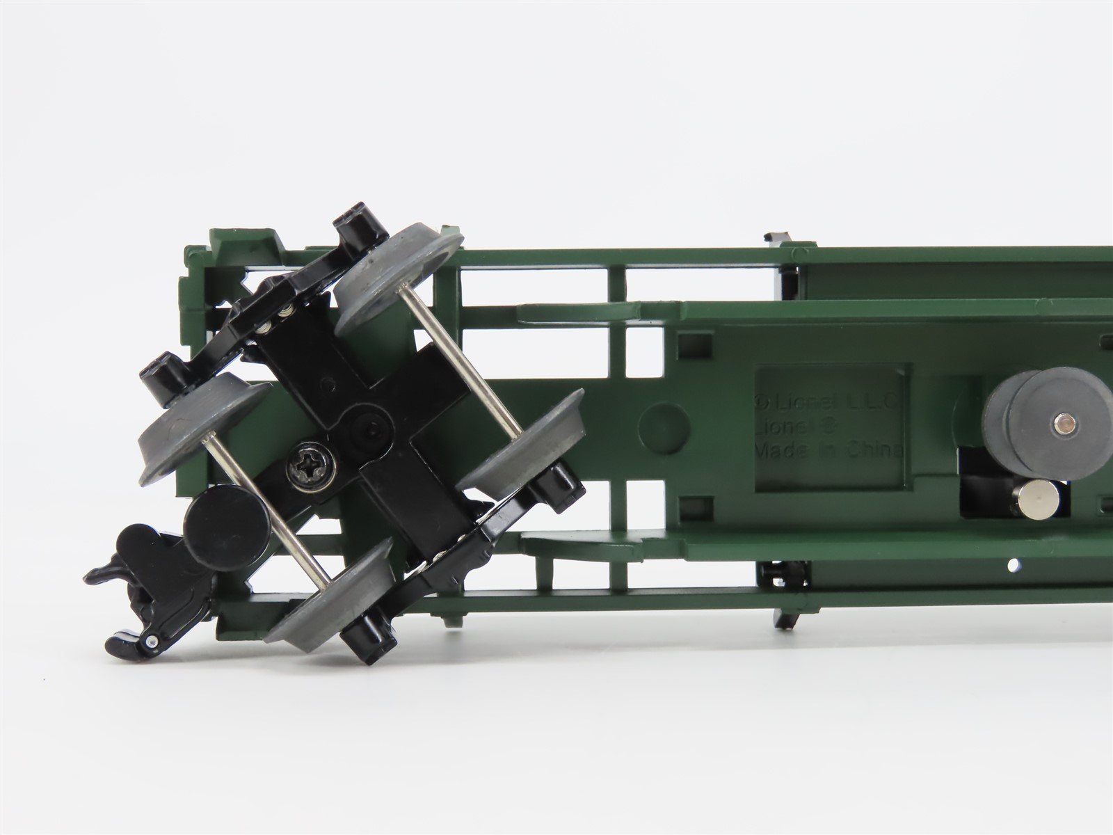 O Gauge 3-Rail Lionel 2022126 Lionel Lines Operating Log Car #12065