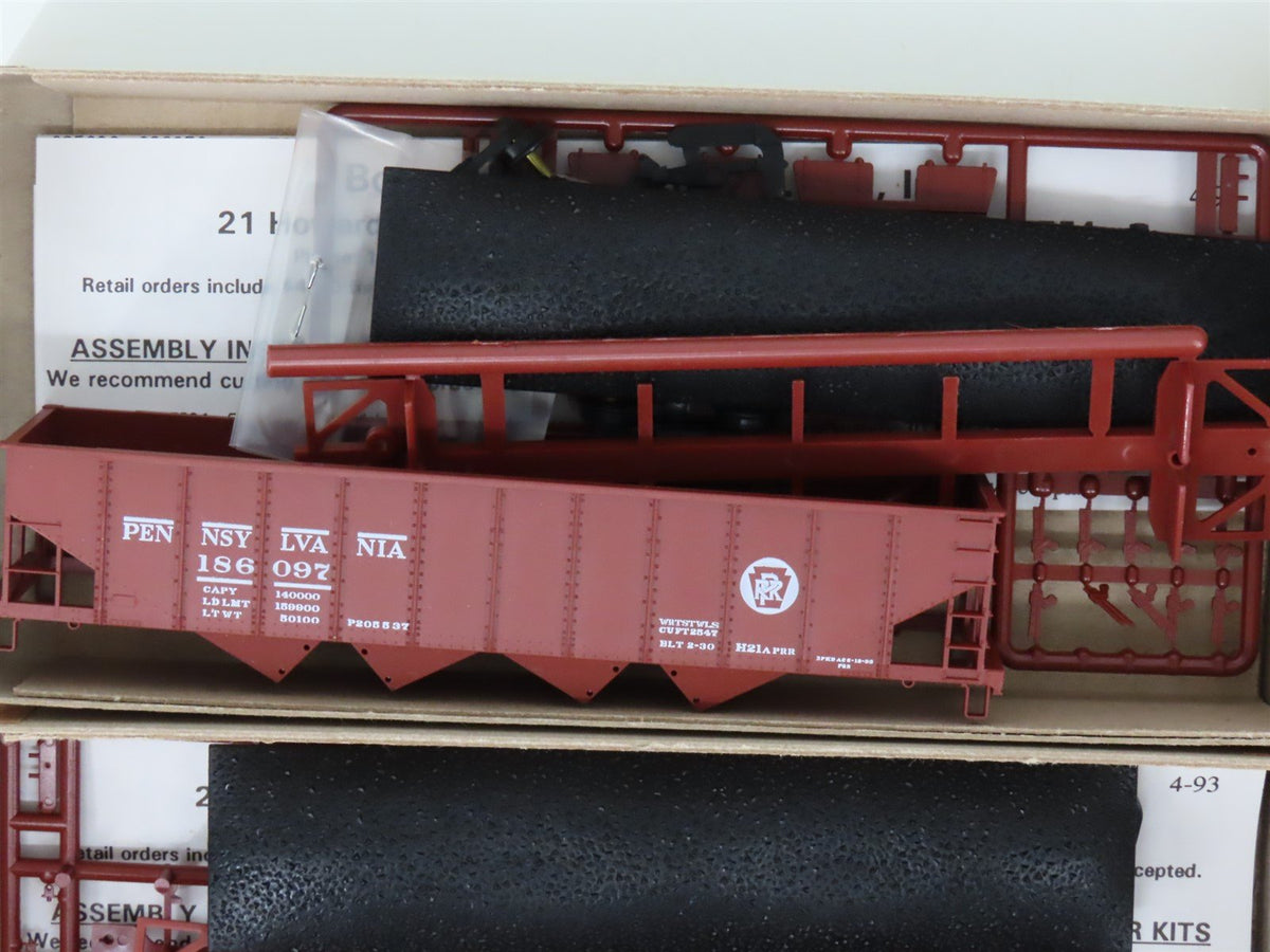 LOT of 12 HO Scale Bowser Kits 54051 PRR Circle Keystone 4-Bay Hoppers w/ Loads