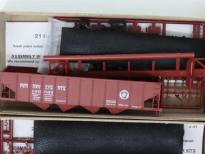 LOT of 12 HO Scale Bowser Kits 54051 PRR Circle Keystone 4-Bay Hoppers w/ Loads