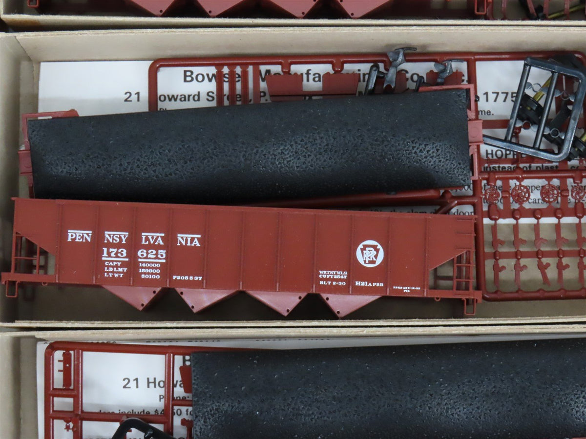 LOT of 12 HO Scale Bowser Kits 54051 PRR Circle Keystone 4-Bay Hoppers w/ Loads