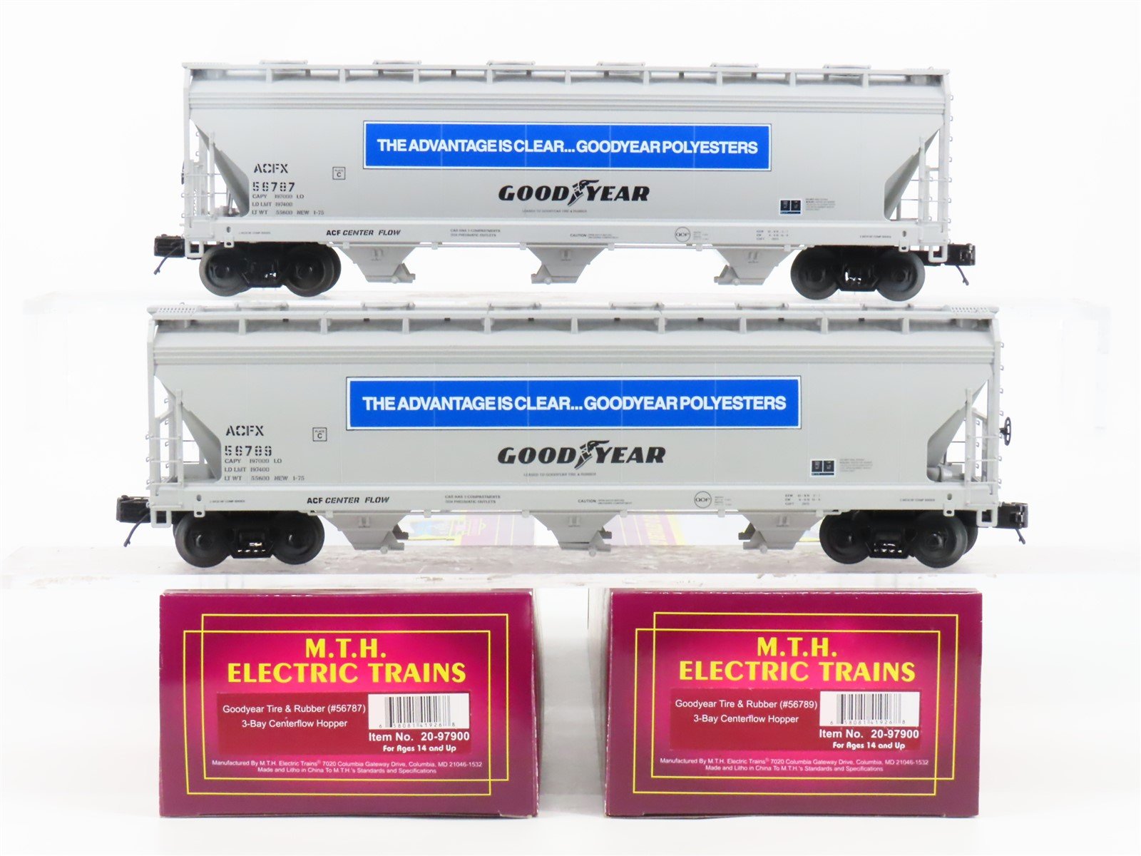 O Gauge 3-Rail MTH 20-97900 ACFX Goodyear Tire & Rubber 3 Bay Hopper Set of 2