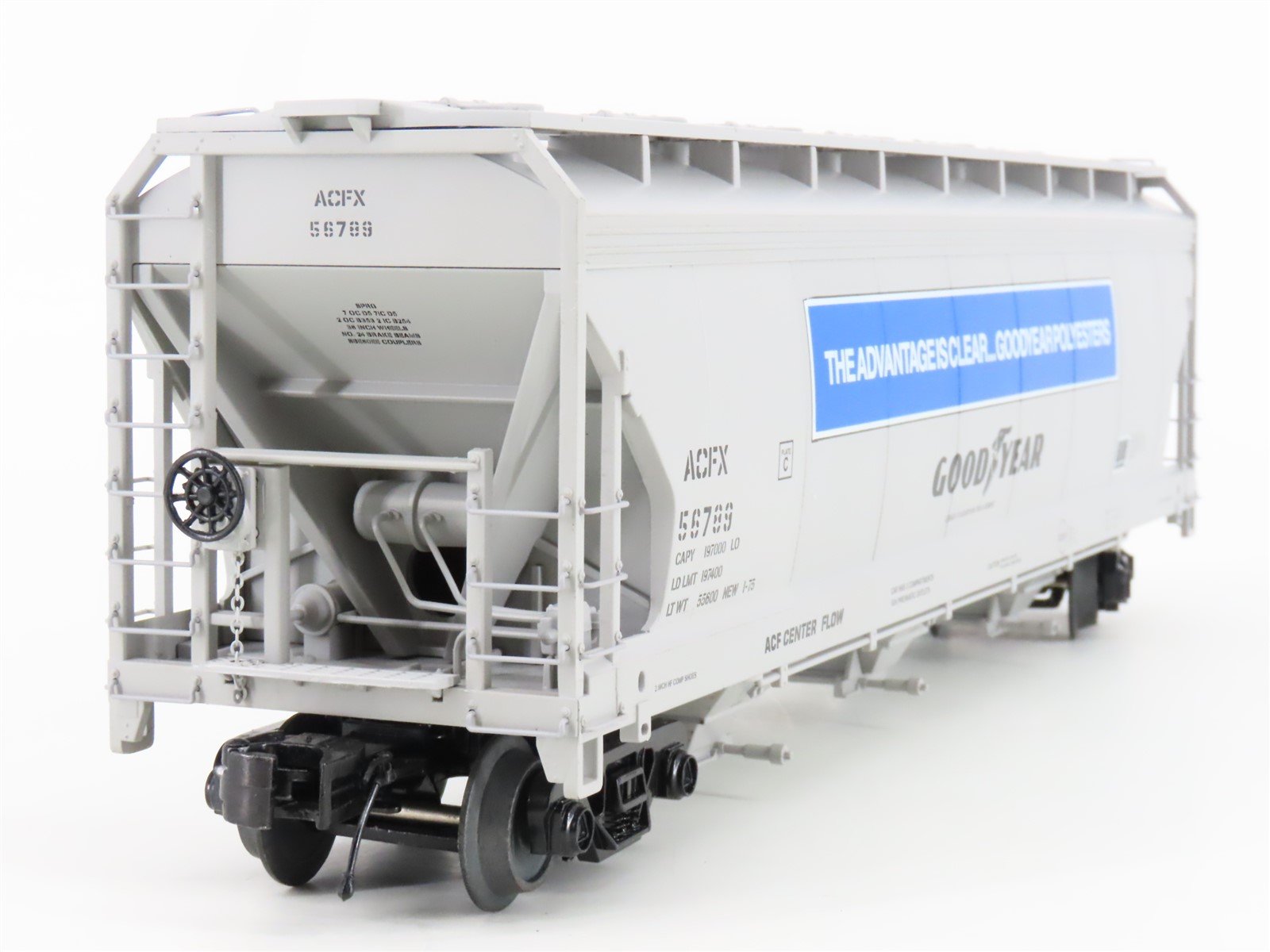 O Gauge 3-Rail MTH 20-97900 ACFX Goodyear Tire & Rubber 3 Bay Hopper Set of 2