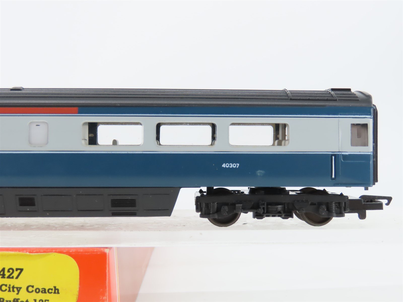 OO Gauge Hornby R.427 BR Inter-City Restaurant-Buffet 125 MK3 Passenger #40307