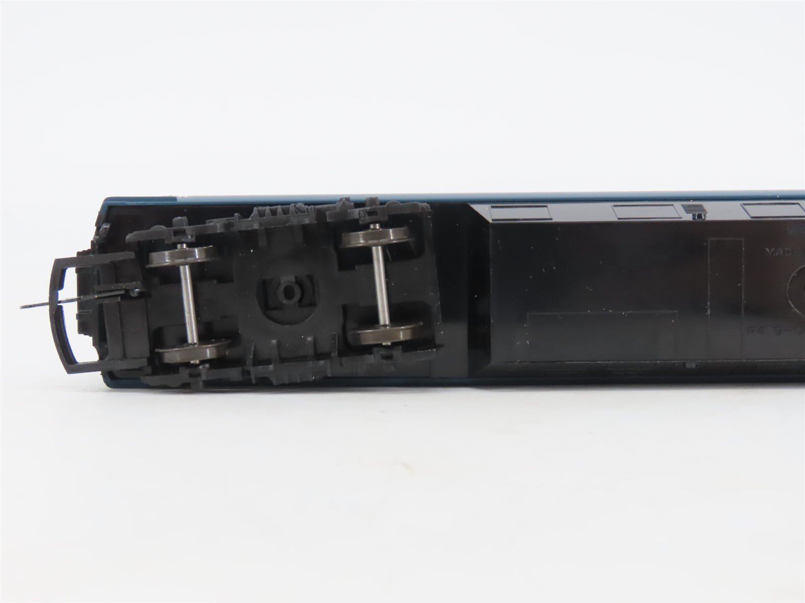 OO Gauge Hornby R.427 BR Inter-City Restaurant-Buffet 125 MK3 Passenger #40307