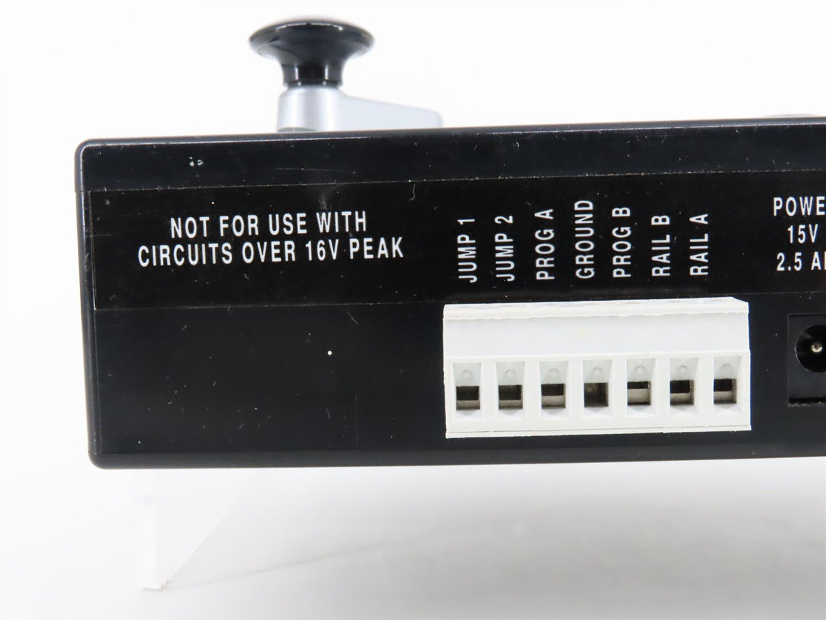 Digitrax DCS50 DCC Digital Command Station/Booster/Throttle