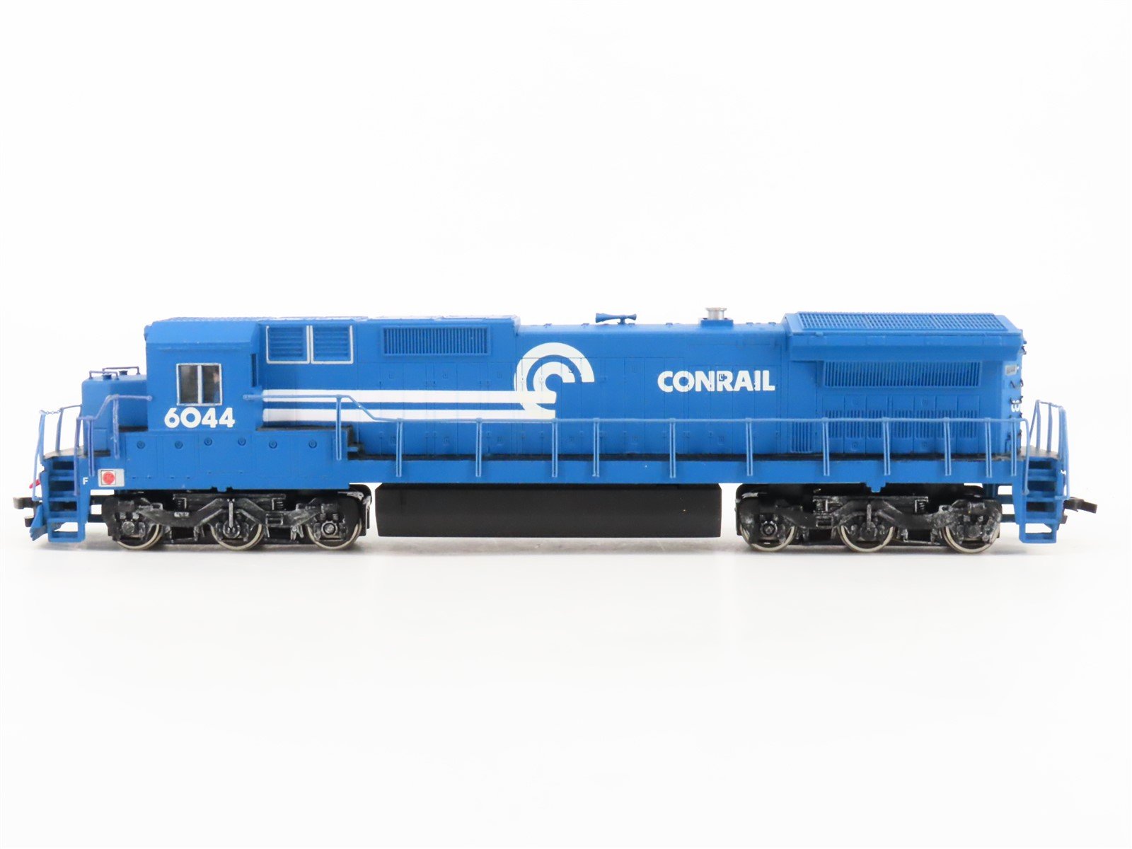 HO Scale Bachmann CR Conrail GE Dash 8-40C Diesel Locomotive #6044