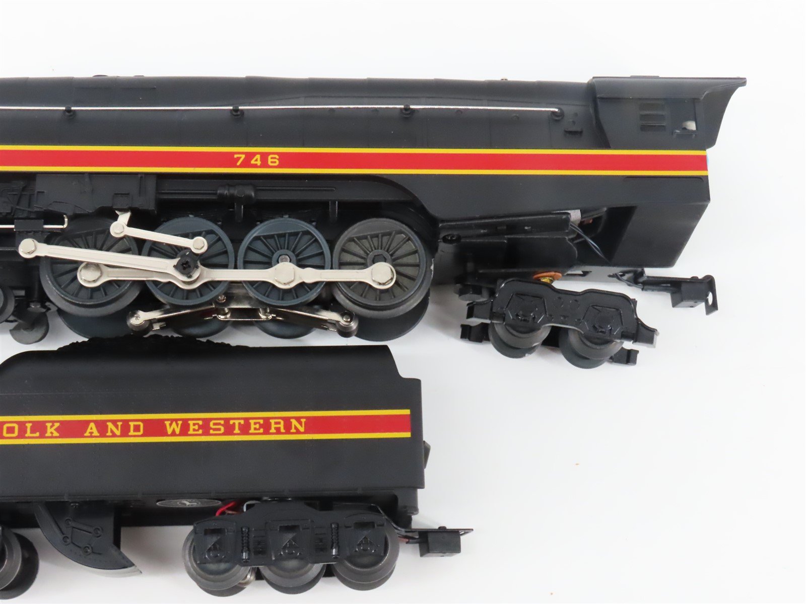 O 3-Rail Lionel 6-31754 Celebration #2545WS N&W 4-8-4 Steam Space-Freight Set
