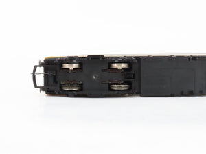 OO Scale Hornby Intercity Electric Locomotive #86228 w/ 2 Passenger Cars