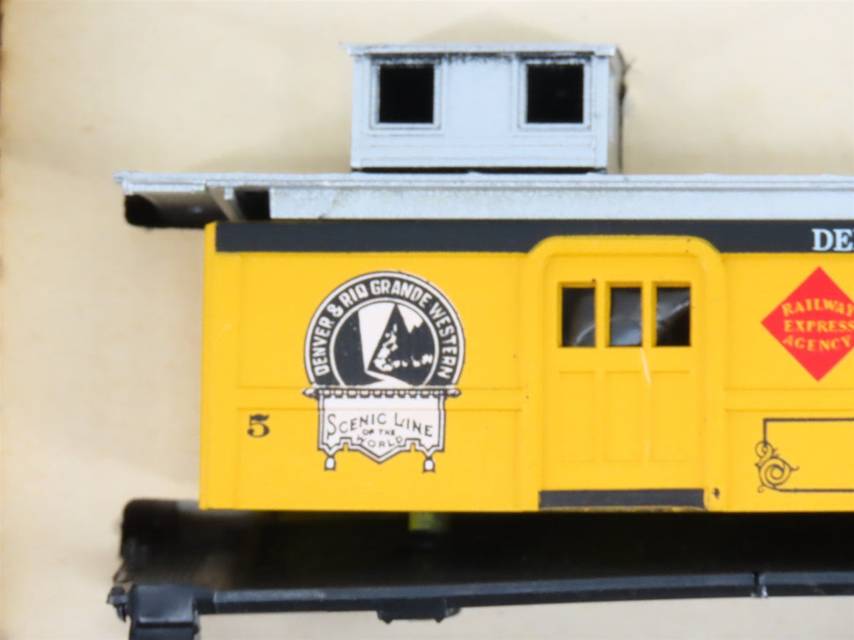 LOT of 8 HO Scale Roundhouse Kits D&amp;RGW Rio Grande Assorted Caboose &amp; Passengers