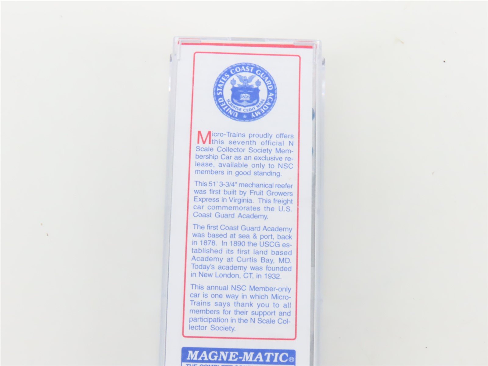 N Scale Micro-Trains MTL NSC 07-01 CGAX US Coast Guard 51' Reefer #1876