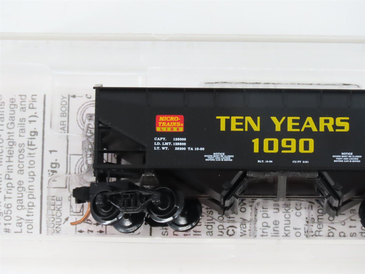 N Scale Micro-Trains MTL 90020 MTL 10th Anniversary 33&#39; 2-Bay Hopper Car