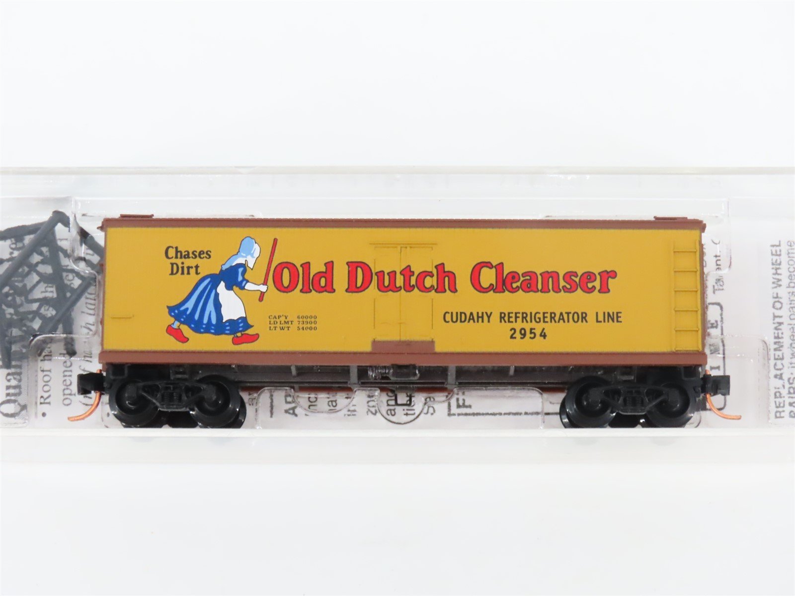 N Scale Micro-Trains MTL 49010 CRLX Old Dutch Cleanser 40' Wood Reefer #2954