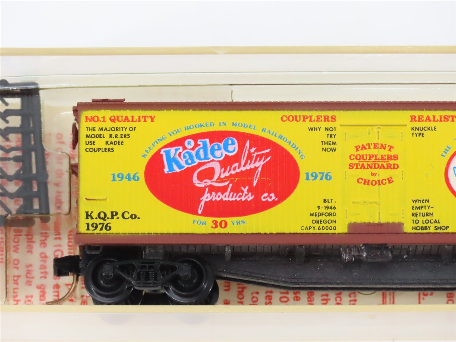 N Scale Kadee Micro-Trains MTL 47990 KQPCo 1946-1976 Wood 40' Reefer #1976
