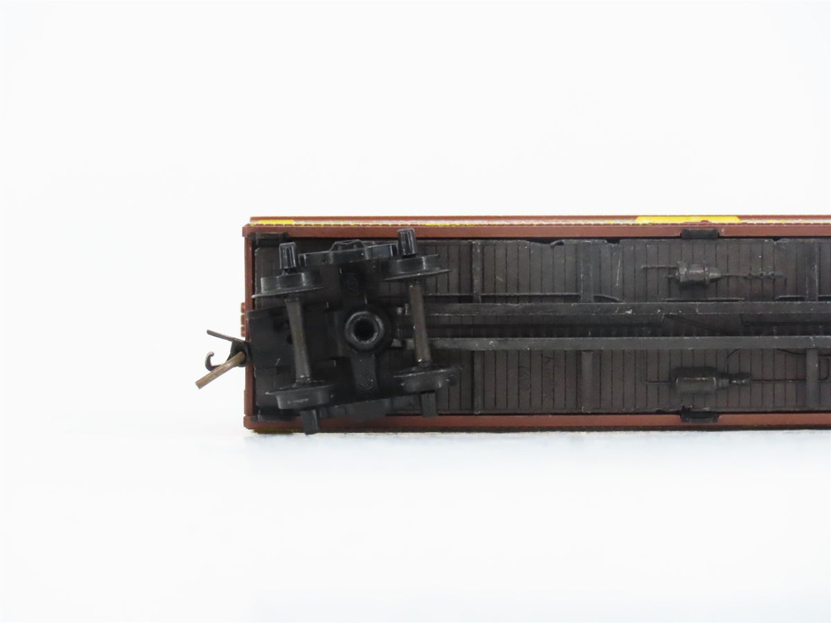 N Scale Kadee Micro-Trains MTL 47990 KQPCo 1946-1976 Wood 40&#39; Reefer #1976