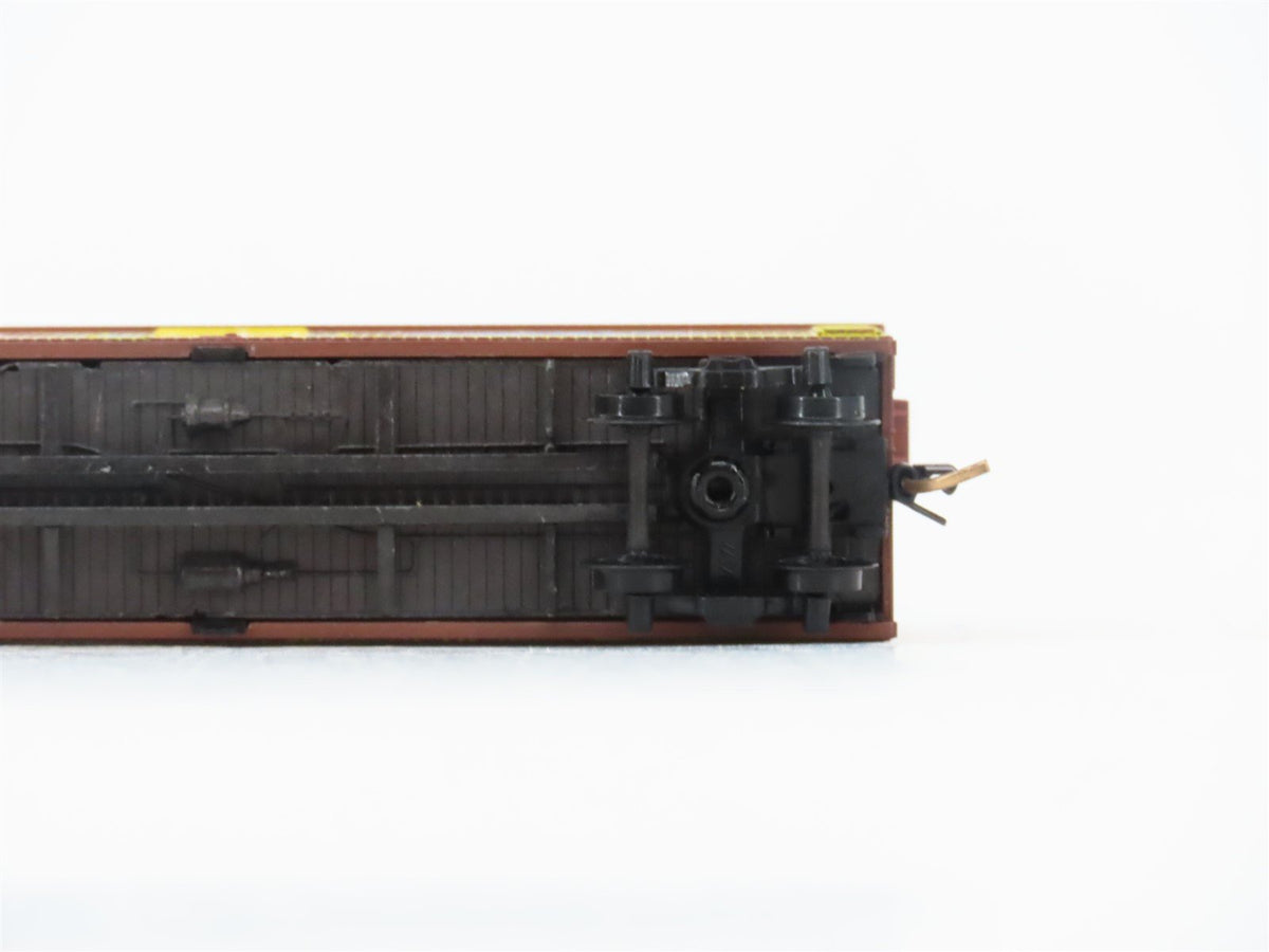 N Scale Kadee Micro-Trains MTL 47990 KQPCo 1946-1976 Wood 40&#39; Reefer #1976