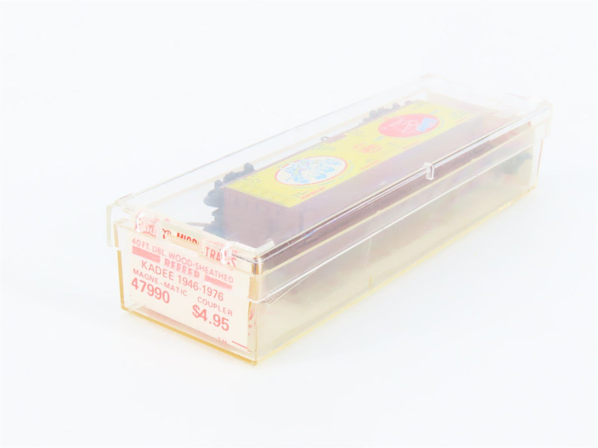 N Scale Kadee Micro-Trains MTL 47990 KQPCo 1946-1976 Wood 40&#39; Reefer #1976