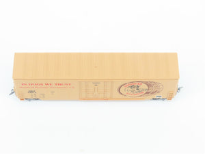N Scale Aztec MB2047-17 HBX Hogshead Brewing Single Door Box Car #95814