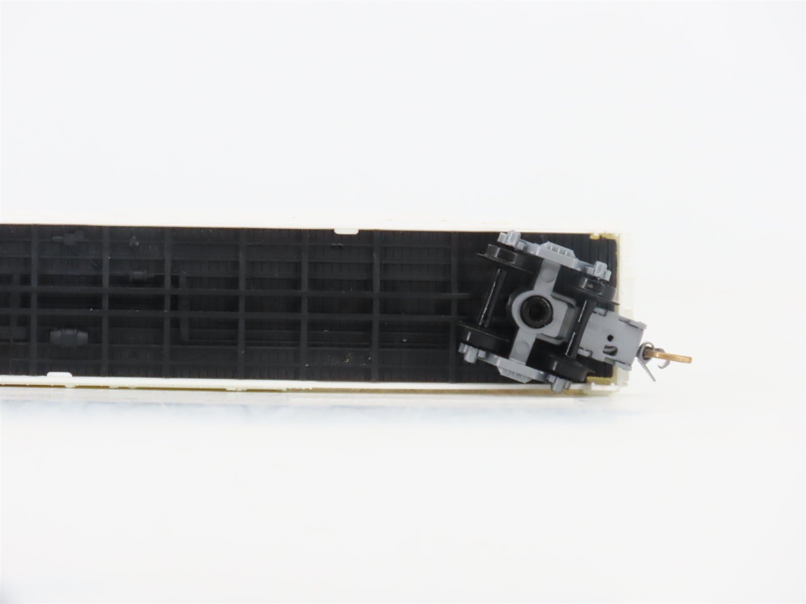 N Scale Aztec MB2047-9 TLBX Trembling Leaves Single Door Box Car #89511