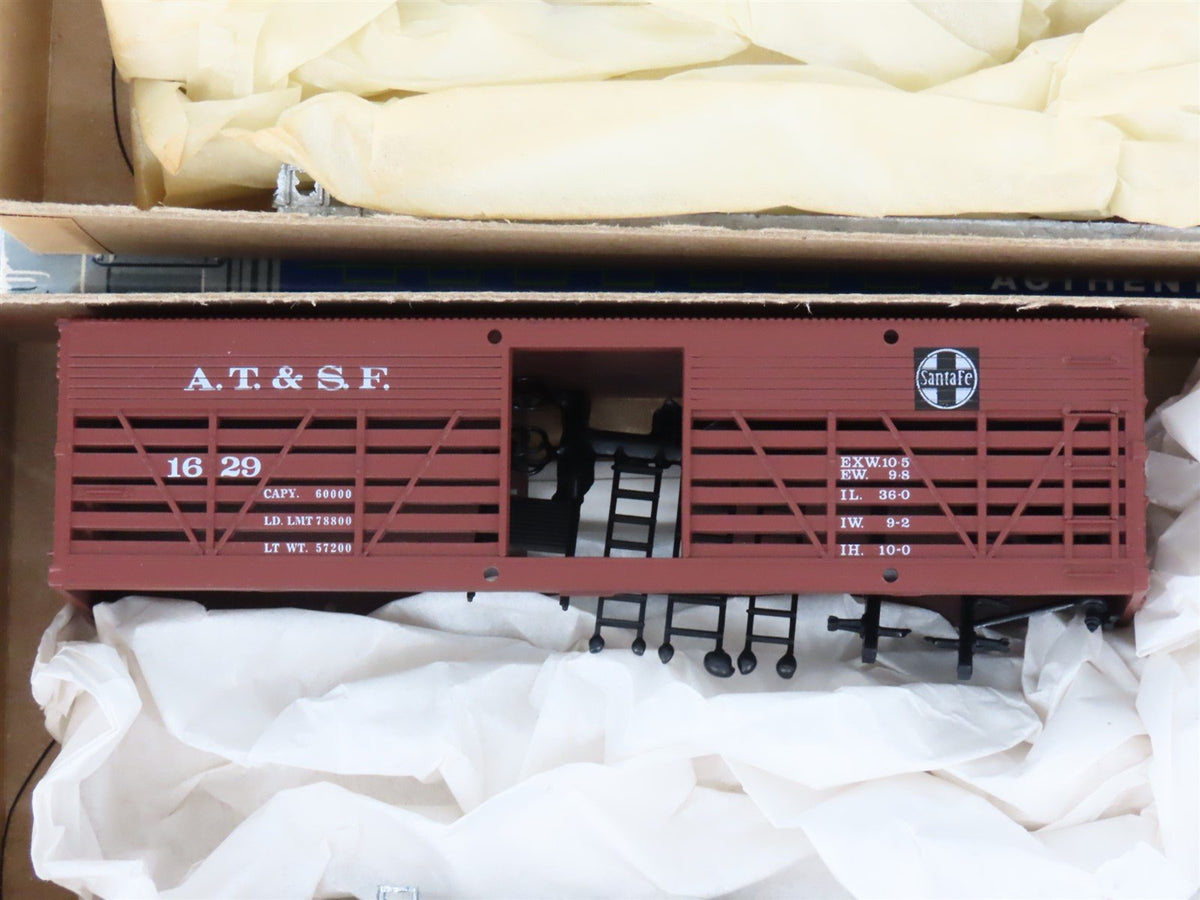 LOT of 10 HO Scale Roundhouse Kits D&amp;RGW/ATSF/V&amp;T 36&#39; Stock Cars
