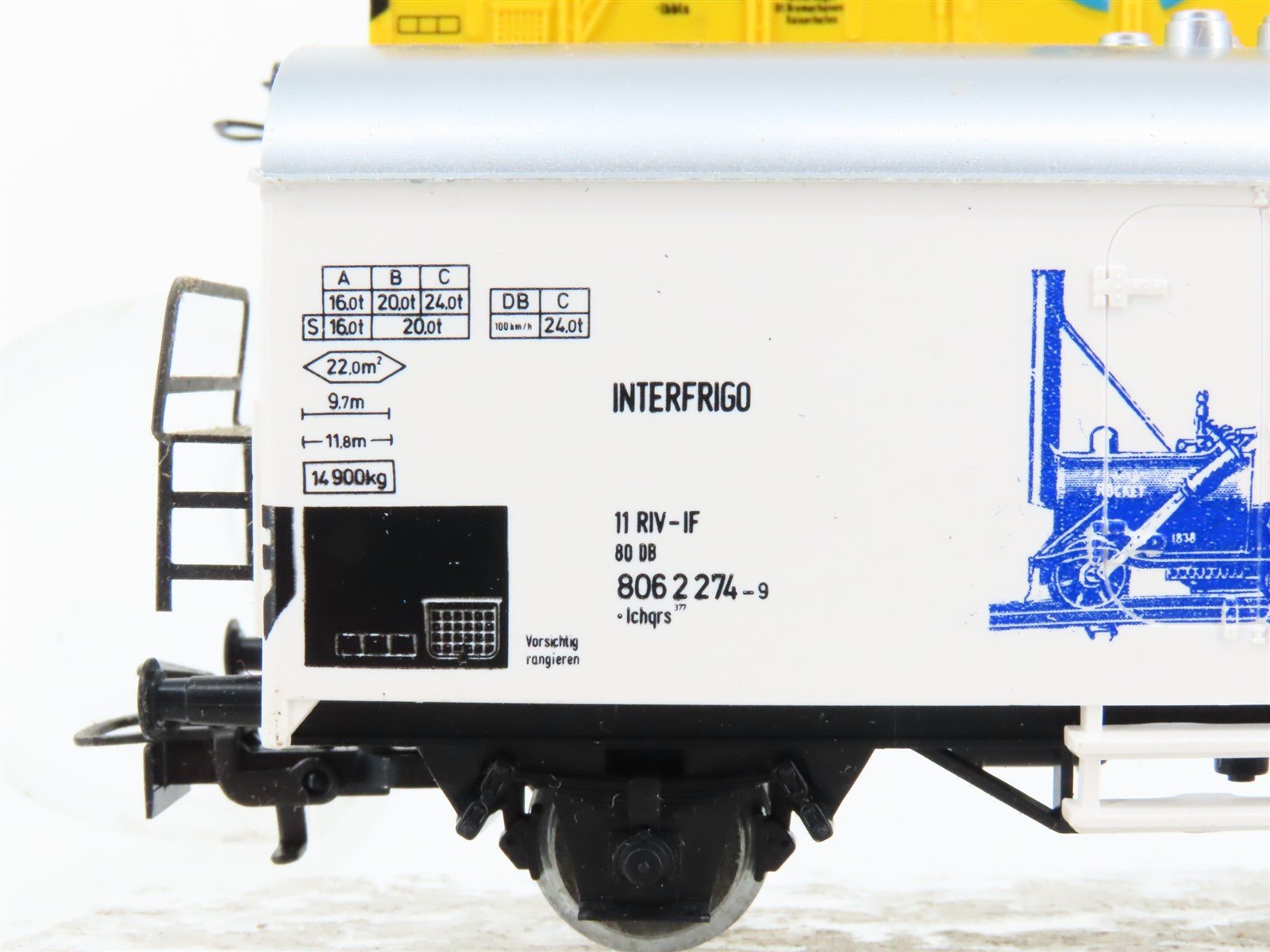 Lot of 3 HO Scale Marklin DB Deutsche Bahn Covered Boxcar Wagons