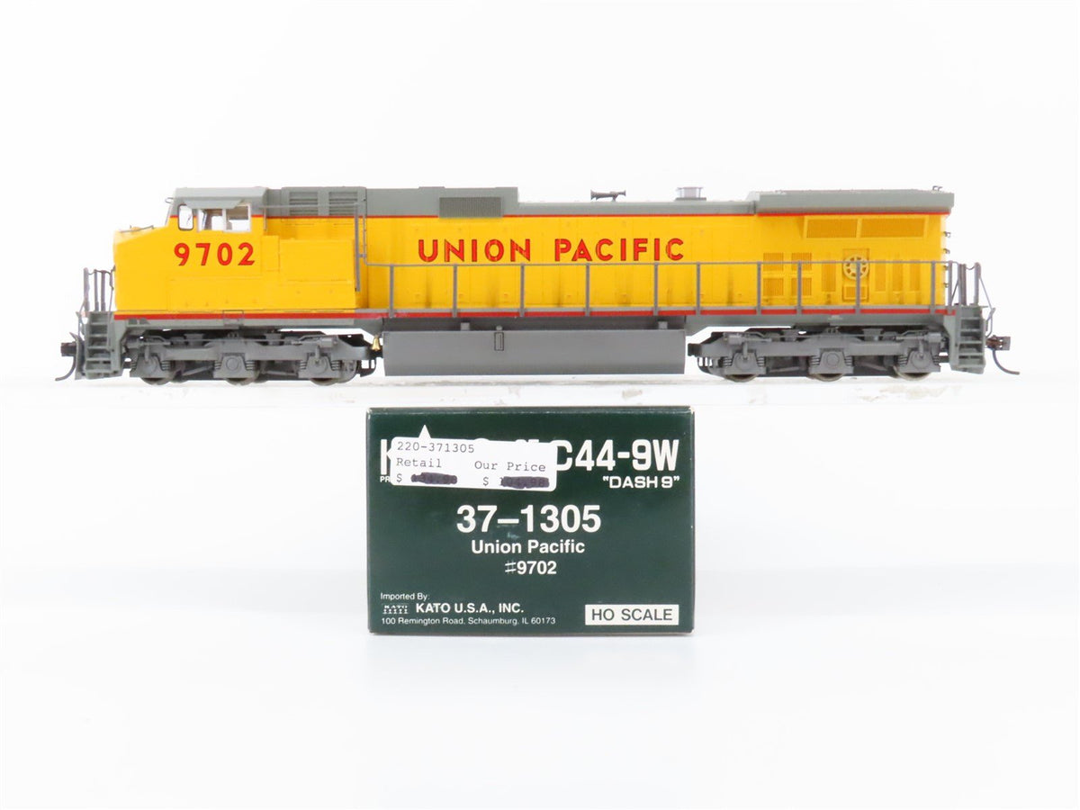 HO Scale Kato 37-1305 UP Union Pacific C44-9W Diesel Locomotive #9702