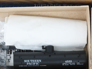 LOT of 7 HO Roundhouse Kits SP Southern Pacific/CONX Conoco Old Timer Tank Cars