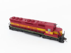 HO Scale Kato 37-1720 WC Wisconsin Central SD45 Diesel Locomotive #6585