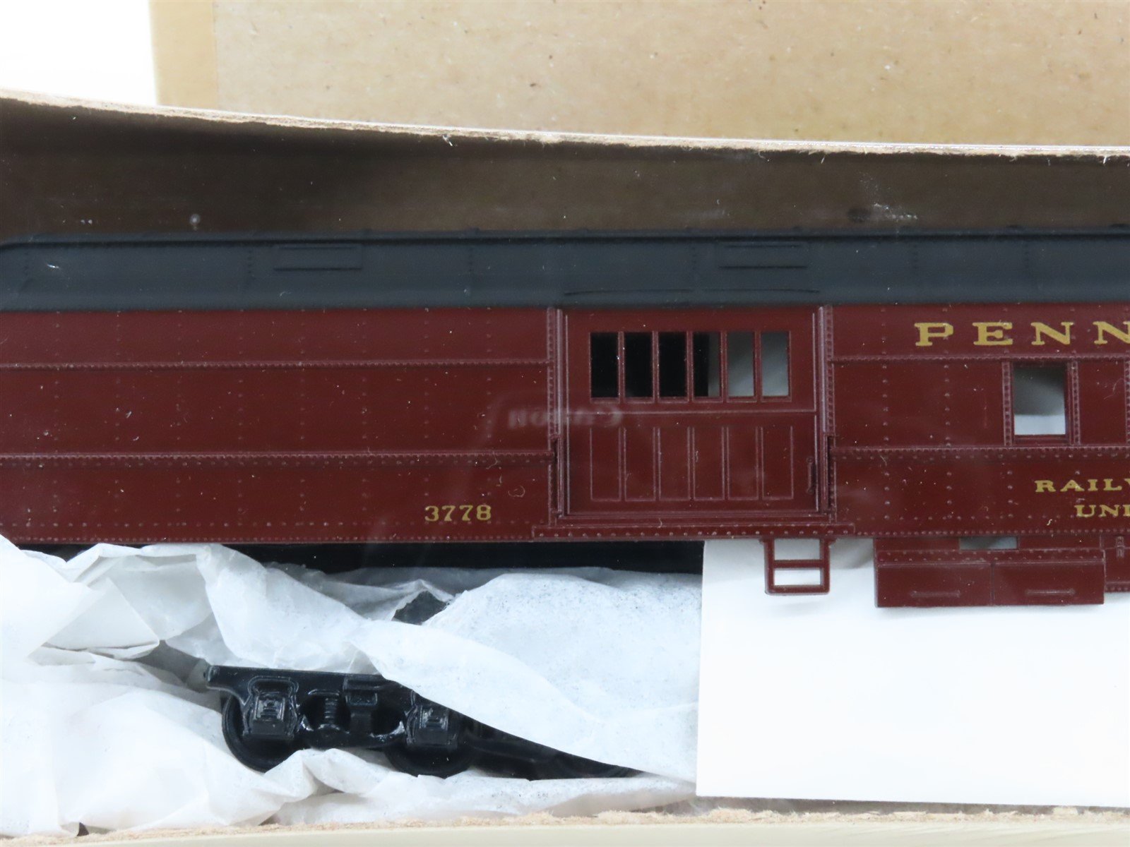 LOT of 5 HO Scale Athearn Kits PRR Pennsylvania Railroad Assorted Passenger Cars