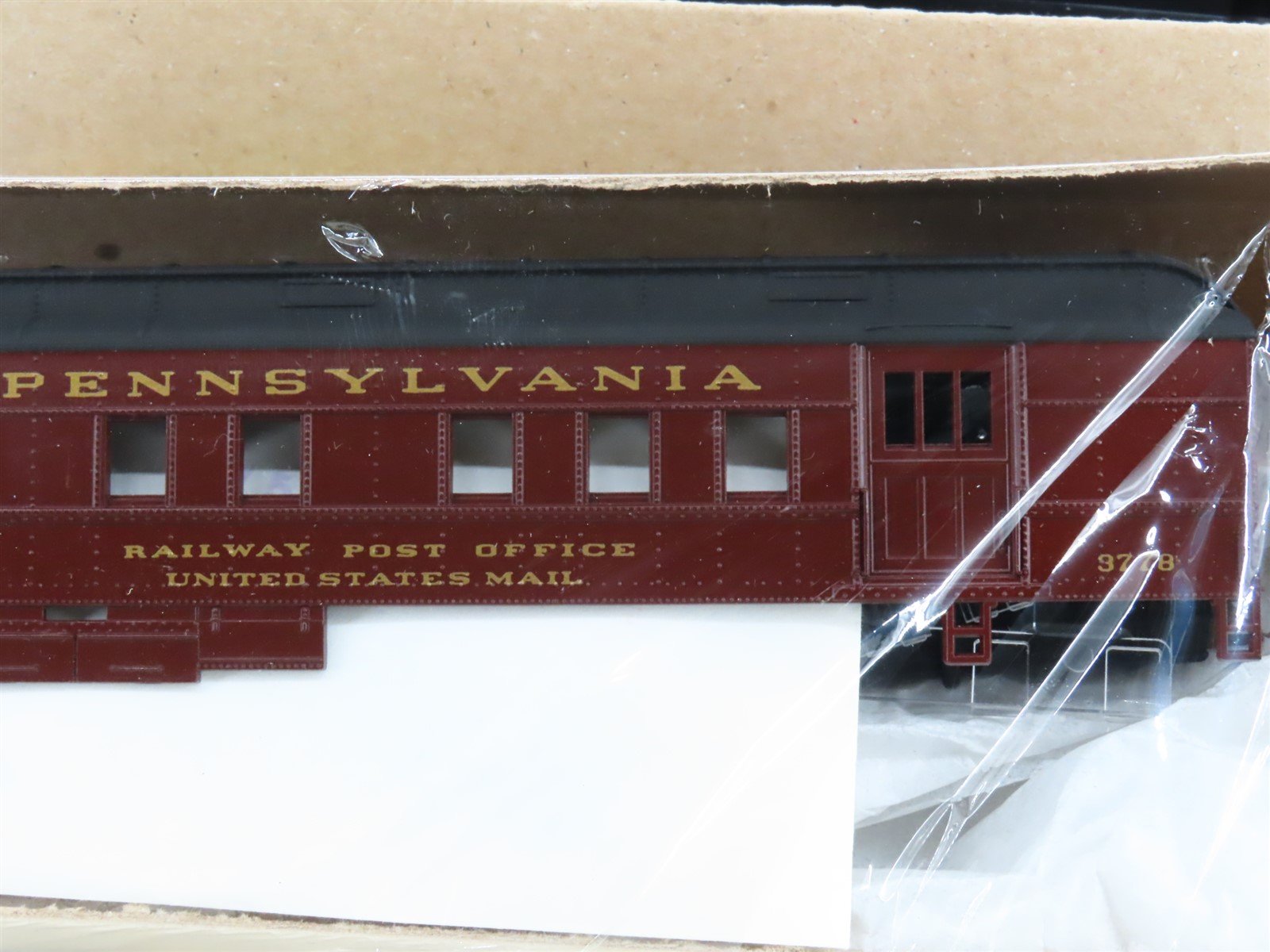 LOT of 5 HO Scale Athearn Kits PRR Pennsylvania Railroad Assorted Passenger Cars