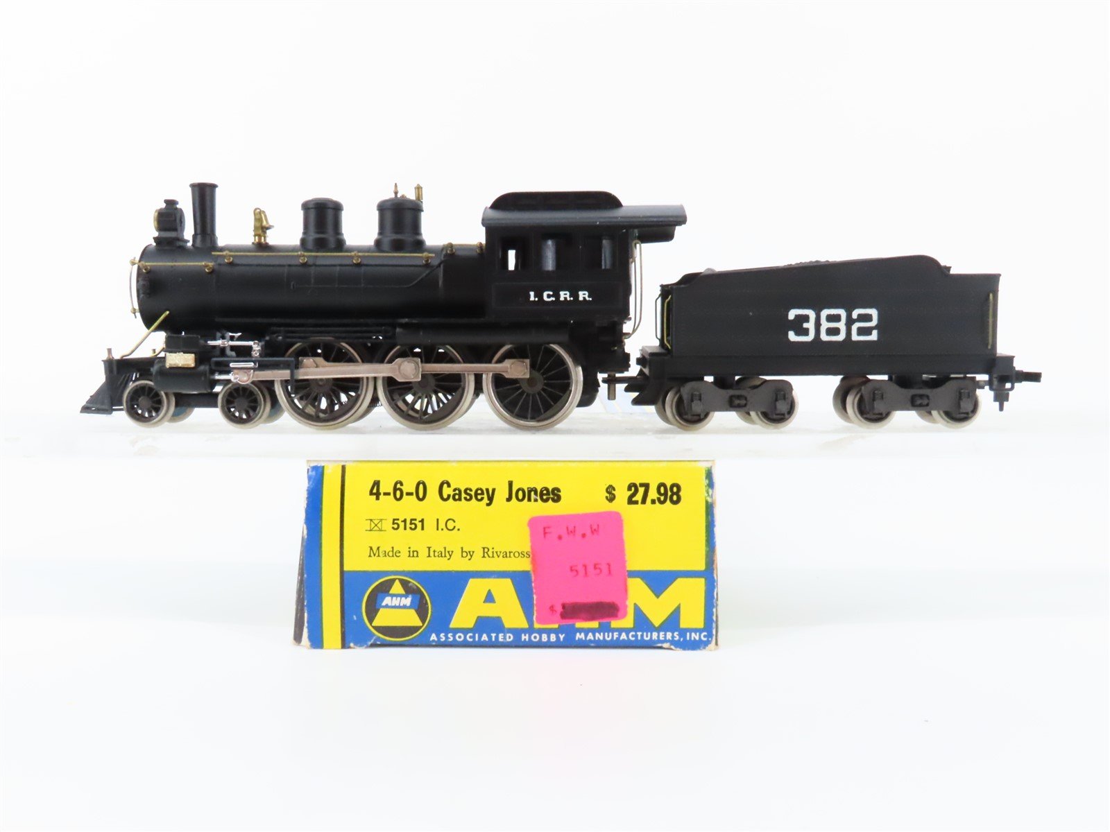 HO Scale AHM 5161 IC Illinois Central Casey Jones 4-6-0 Steam Locomotive #382