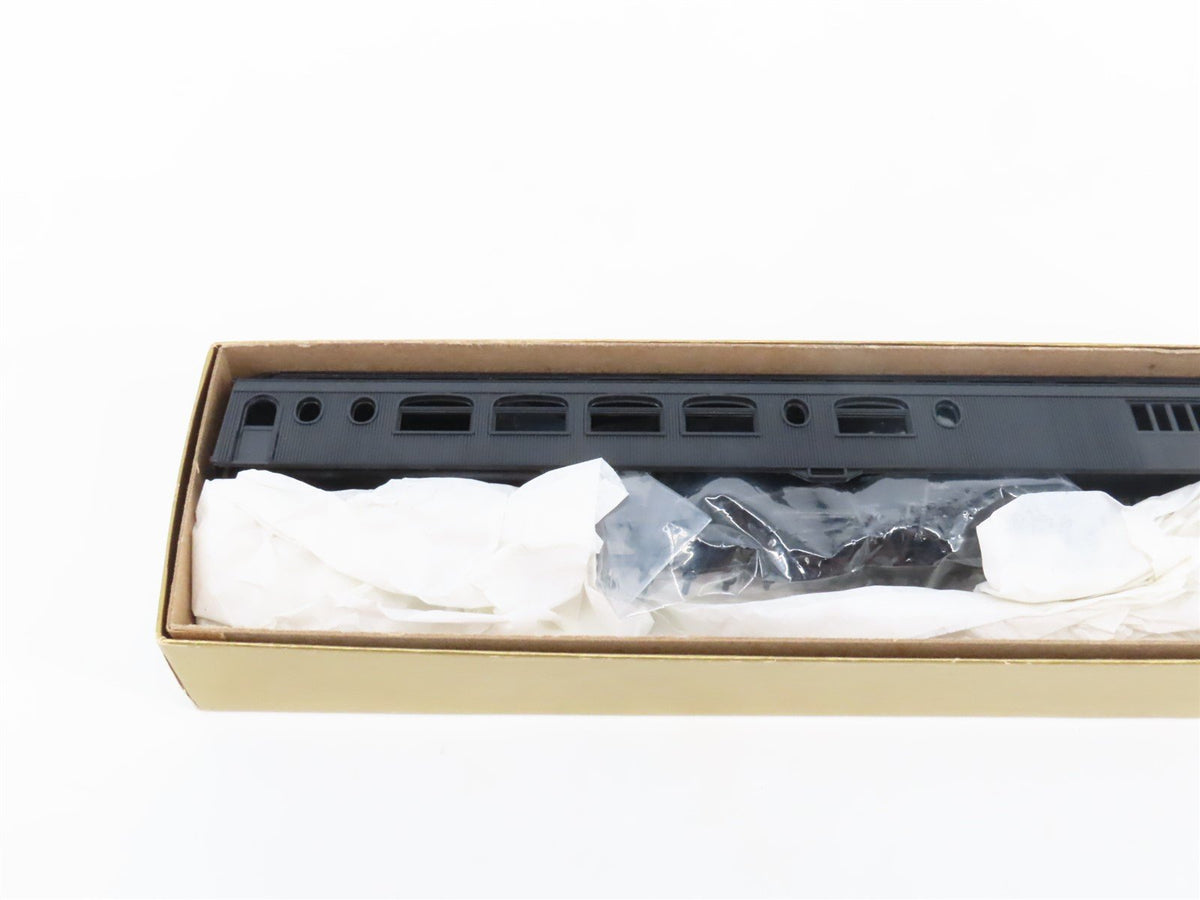 LOT of 3 HO Scale Roundhouse Undecorated Sleeper/Comb/Obs Passenger Car Kits