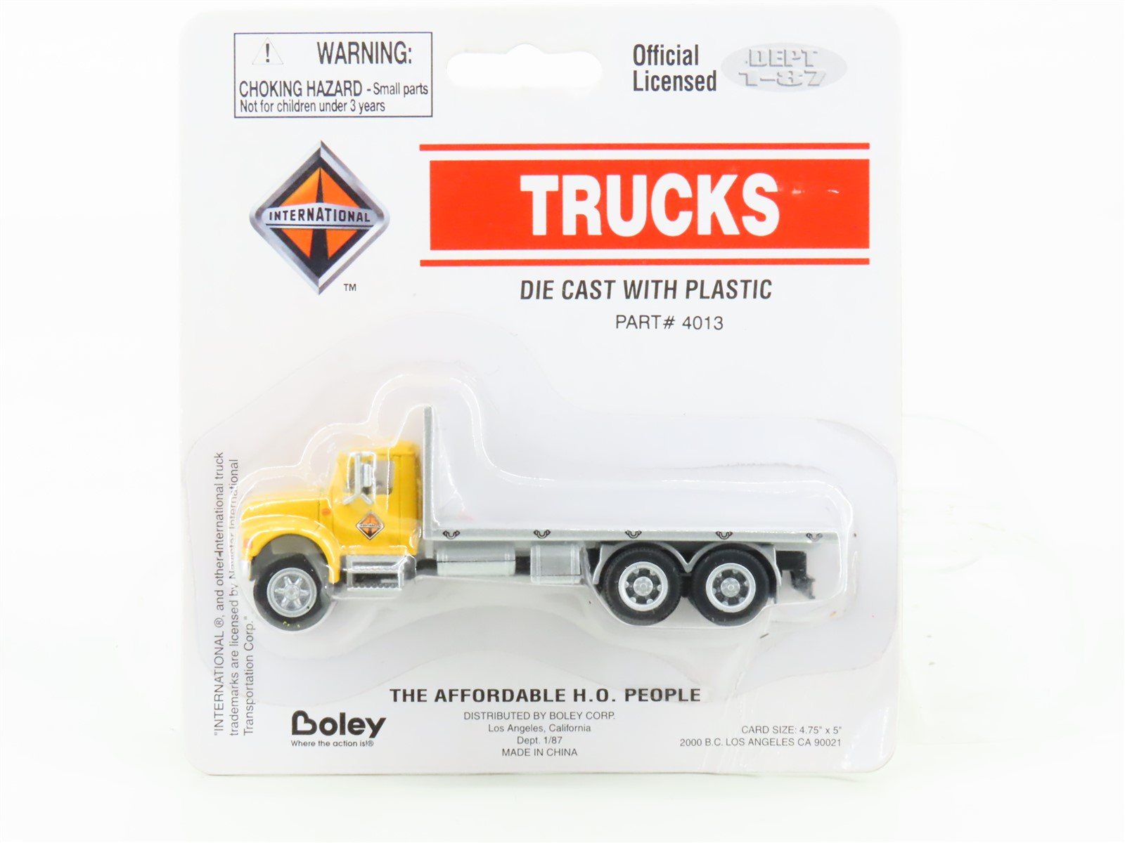 HO Scale Boley Dept 1-87 International Trucks 4013-86 Flatbed Truck Yellow Cab
