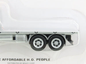 HO Scale Boley Dept 1-87 International Trucks 4013-86 Flatbed Truck Yellow Cab