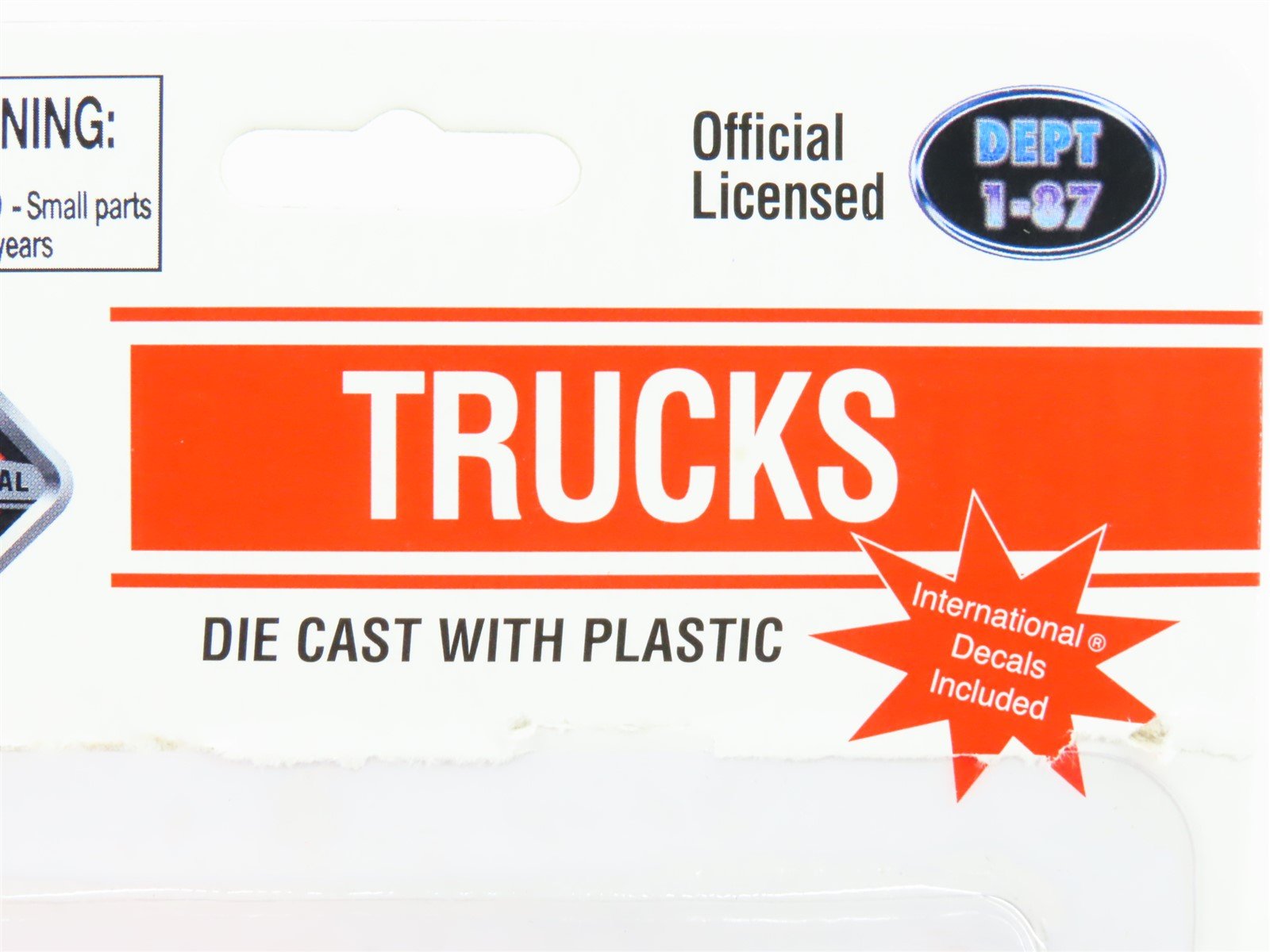 HO Scale Boley Dept 1-87 International Trucks 4001-9 Navstar Triple Axle Tractor