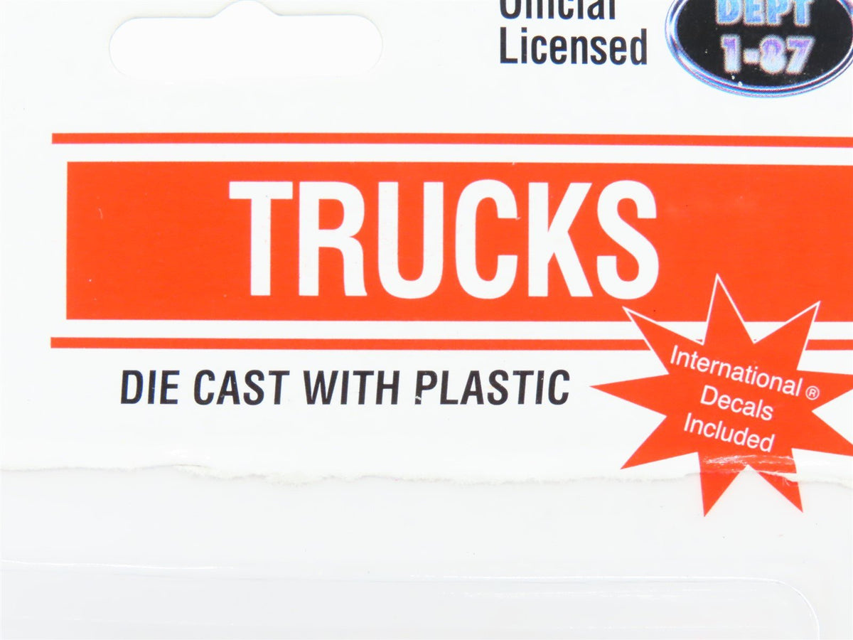 HO Scale Boley Dept 1-87 International Trucks 4105-76 Dump Truck White/Silver