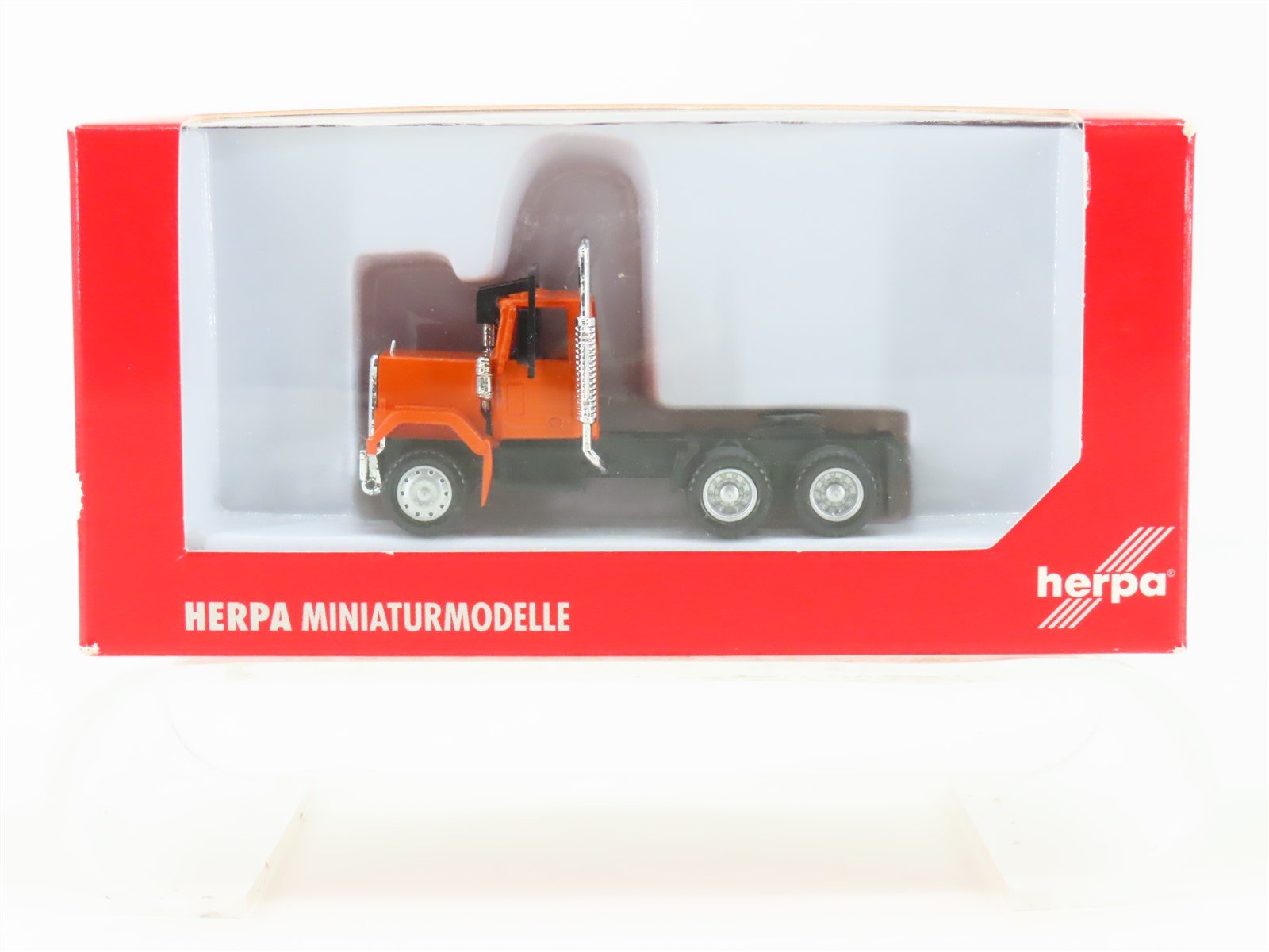 HO 1/87 Scale Herpa 15235 GMC Short Painted Orange Body Tractor