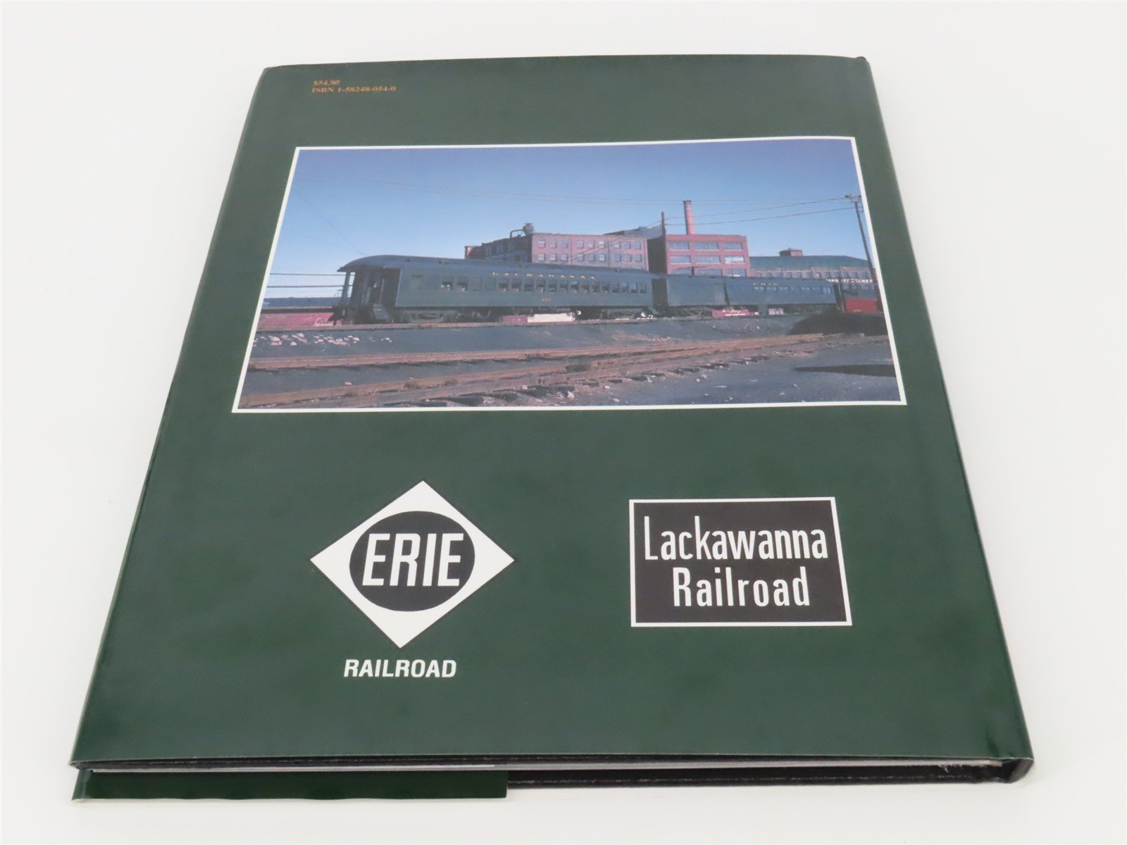 Morning Sun Erie/DL&W Color Guide to Freight & Passenger Equipment ©2001 HC Book